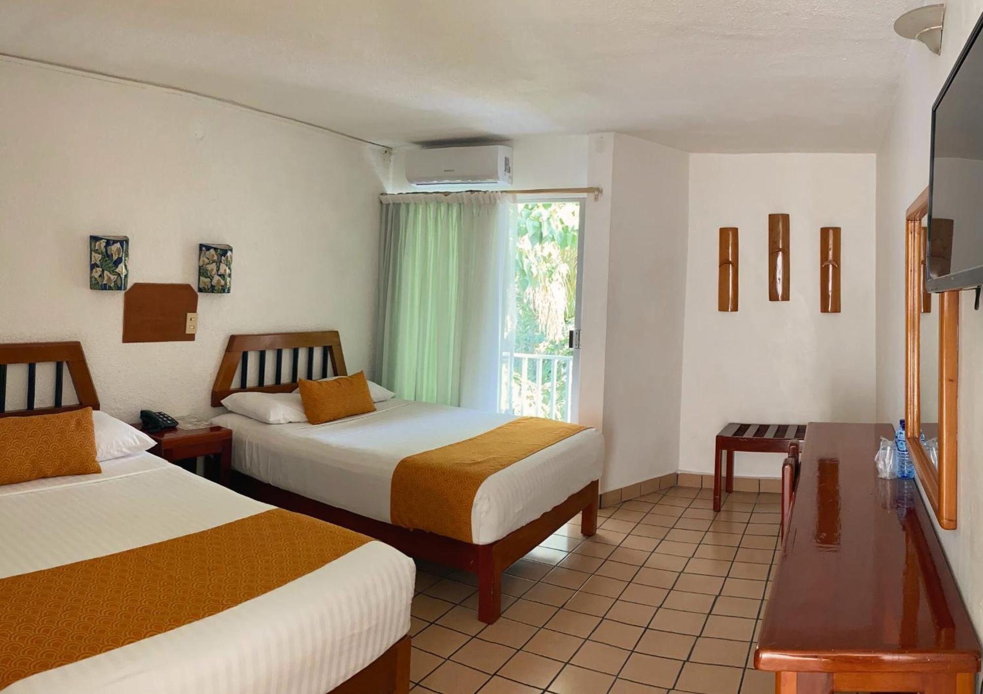 Hotel Maya パレンケ エクステリア 写真
